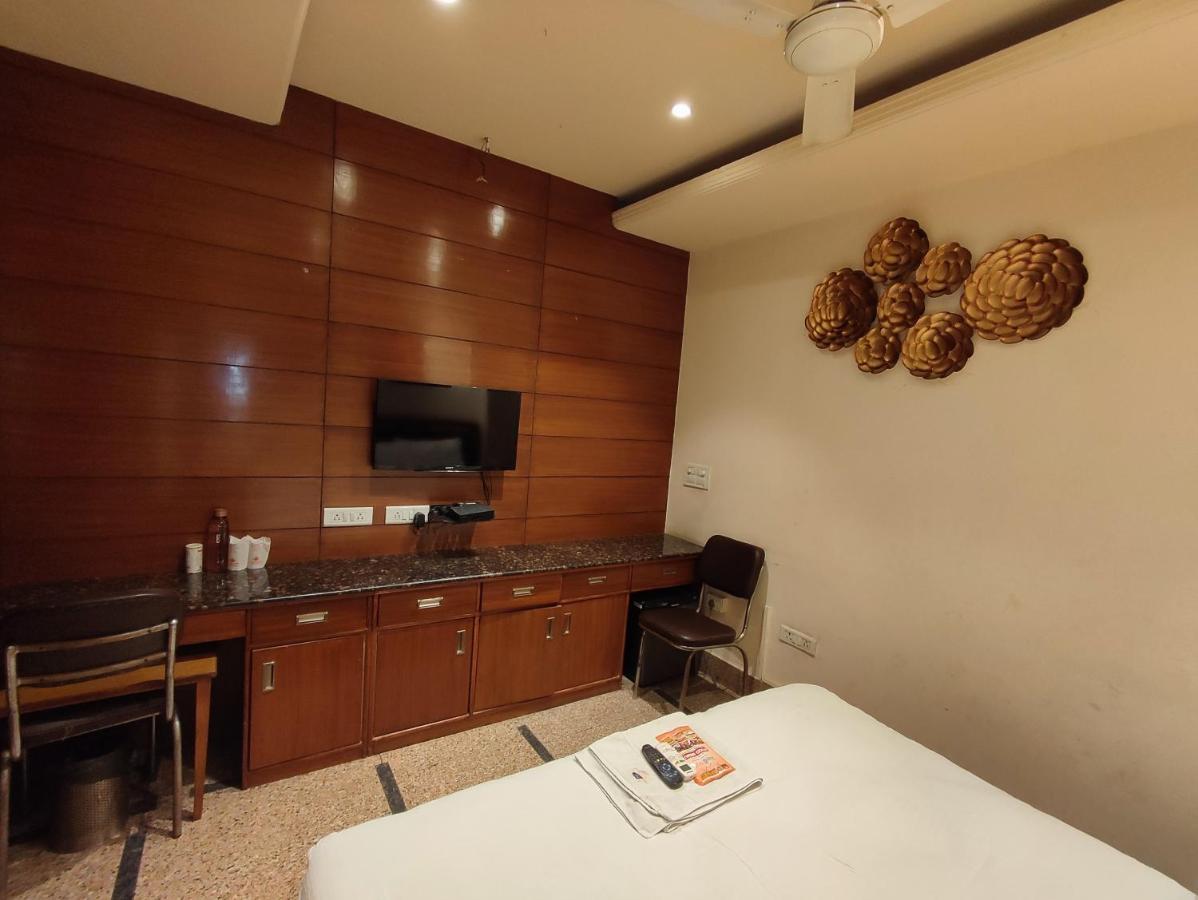 Stay @ 203 Noida Exteriér fotografie